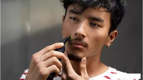 Триммер для бороды и усов Philips OneBlade Pro QP6530/15