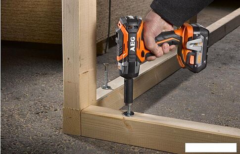 Гайковерт AEG Powertools BSS 18C 12ZBL LI-402C 4935459427 (с 2-мя АКБ, 4.0 Ah)