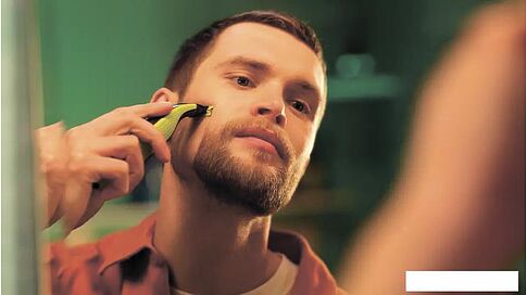 Триммер для бороды и усов Philips OneBlade Face QP2721/20