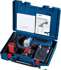 Угловая шлифмашина Bosch GWS 180-LI Professional 06019H90R0 (с 2-мя АКБ, кейс) Угловая шлифмашина Bosch GWS 180-LI Professional 06019H90R0 (с 2-мя АКБ, кейс)