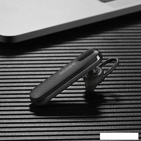 Bluetooth гарнитура Borofone BC20 (черный)