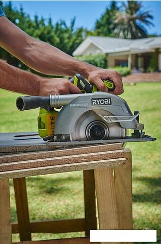 Дисковая пила Ryobi R18CS7-0