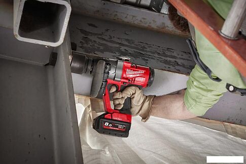 Гайковерт Milwaukee M18 ONEFHIWF1-802X 4933499254 (с 2-мя АКБ, кейс)