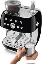 Рожковая помповая кофеварка Smeg EGF03BLEU