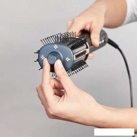 Фен-щетка Rowenta Air Brush 3D UB9720E0