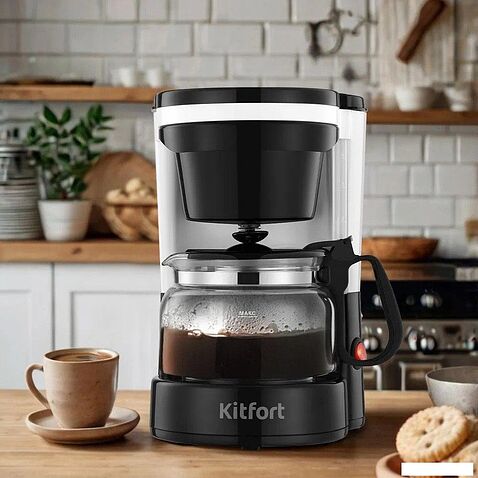 Капельная кофеварка Kitfort KT-7486