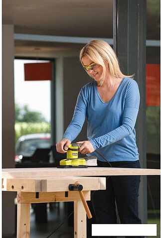 Виброшлифмашина Ryobi RSS280-S