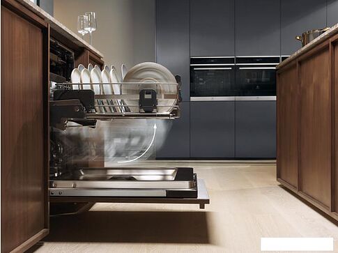 Встраиваемая посудомоечная машина Electrolux EEC67310L