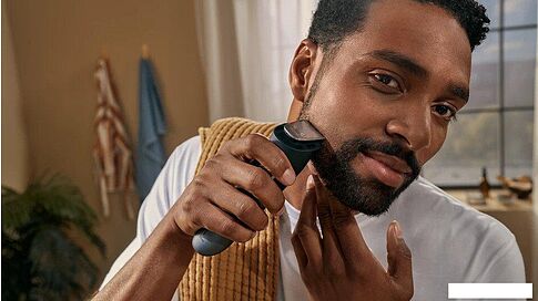 Триммер для бороды и усов Philips Beard Trimmer 7000 Series BT7670/15