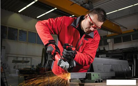 Угловая шлифмашина Milwaukee AGV 13-125 XE [4933451218]