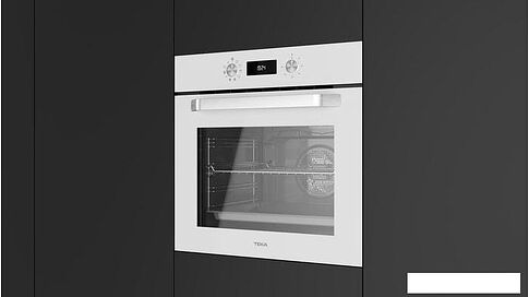 Электрический духовой шкаф TEKA HCB 6535 (белый)