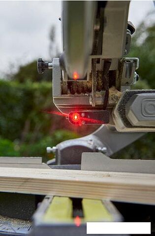 Торцовочная пила Ryobi R18MS216-0 (без АКБ)