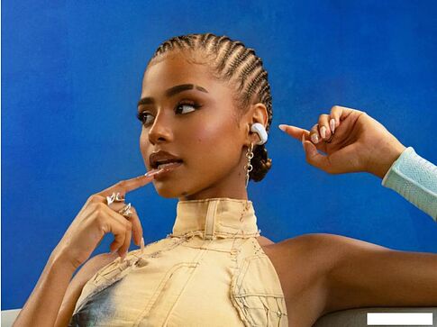 Наушники Bose Ultra Open Earbuds 60th Anniversary Edition (белый)