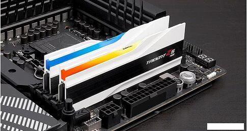 Оперативная память G.Skill Trident Z5 RGB 2x32ГБ DDR5 6000 МГц F5-6000J2836G32GX2-TZ5RW