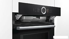 Духовой шкаф Bosch HNG6764B6