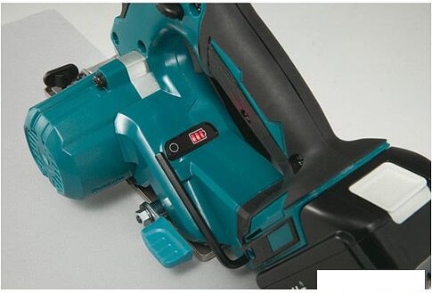 Дисковая пила Makita DCS551RMJ