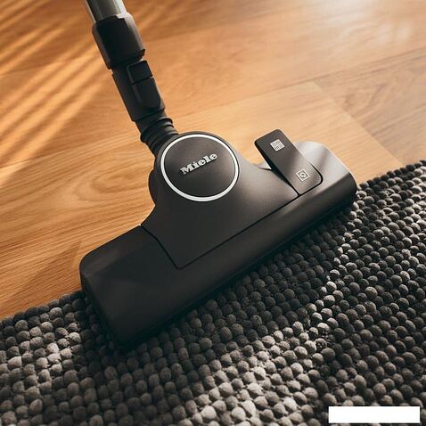 Пылесос Miele Complete C3 Parquet SGSF5 (синий)