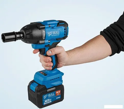 Гайковерт Bull SC 1807 1329724 (с 2-мя АКБ, кейс)
