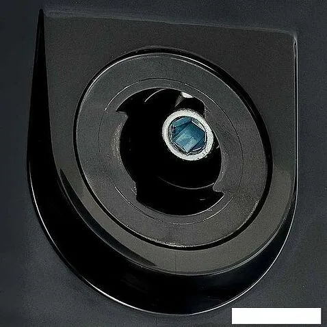 Мясорубка Delta DL-6106M (черный/красный)