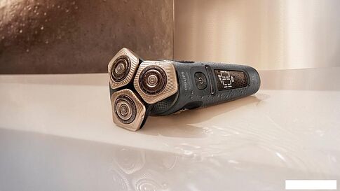 Электробритва Philips SP9872/15