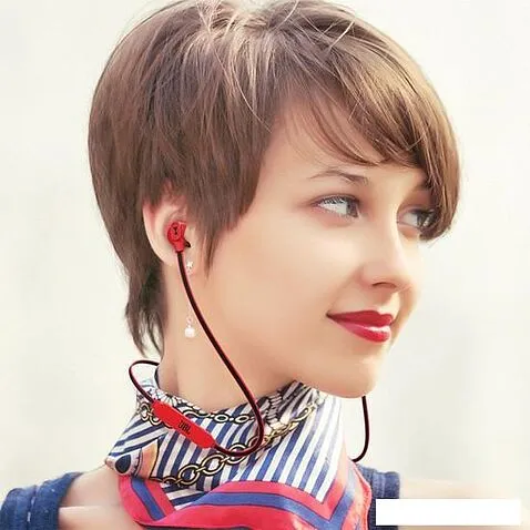 Наушники JBL C135BT (красный)