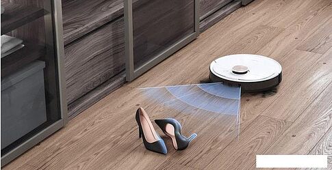 Робот-пылесос Ecovacs Deebot Ozmo T8