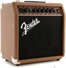 Комбоусилитель Fender Acoustasonic 15