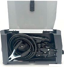 Сварочный инвертор Ресанта САИПА-22В/160АП MIG Сварочный инвертор Ресанта САИПА-22В/160АП MIG