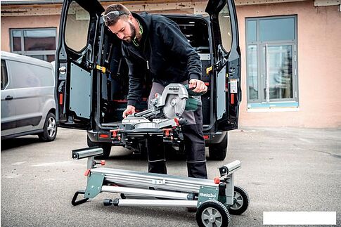 Торцовочная пила Metabo KGS 254 M 613254000