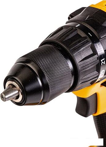 Дрель-шуруповерт Denzel BLDL-IB-IB-18-02 (с 2-мя АКБ, кейс)