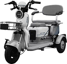 Электроскутер AVM City 650