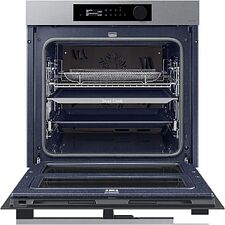 Электрический духовой шкаф Samsung NV7B5745TAS/WT