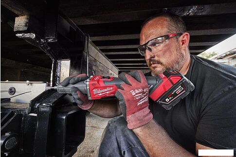 Прямошлифовальная машина Milwaukee M18 FDGRB-0X 4933480953 (без АКБ, кейс)