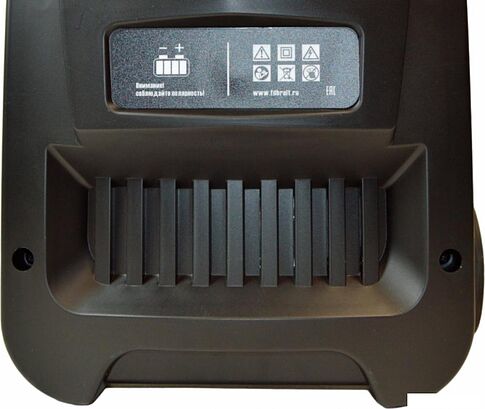 Зарядное устройство Brait BC-730SM