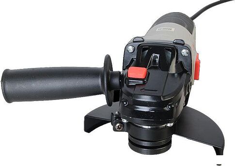 Угловая шлифмашина Энергомаш УШМ-125ТРР