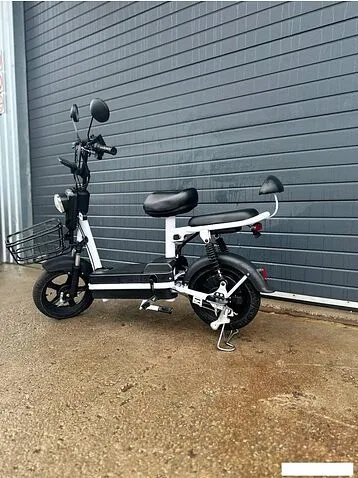 Электроскутер VOLT City JY4 (белый)