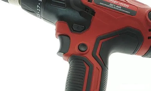 Дрель-шуруповерт Энергомаш Гарант ДС1-400