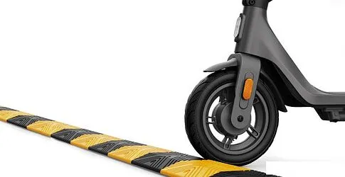 Электросамокат Xiaomi Electric Scooter 4 Lite (2nd Gen)