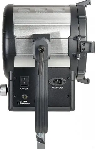 Лампа GreenBean Fresnel 200 RGB X3 DMX 28631