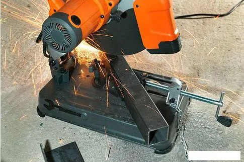 Дисковая пила AEG SMT 355