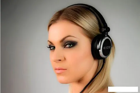 Наушники Allen & Heath Xone XD-40