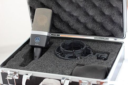 Микрофон AKG C214