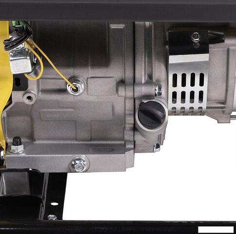 Бензиновый генератор Kolner KEG 5500