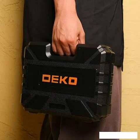 Дрель-шуруповерт Deko Banger SET 93 063-4168 (с 2-мя АКБ, кейс, набор оснастки)