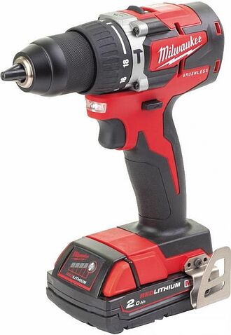 Ударная дрель-шуруповерт Milwaukee M18 M18CBLPD-422C 4933472116 (с 2-мя АКБ 4 Ач + 2 Ач, кейс)