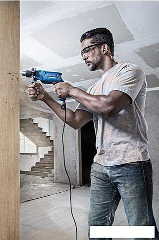 Ударная дрель Bosch GSB 550 Professional 06011A1023