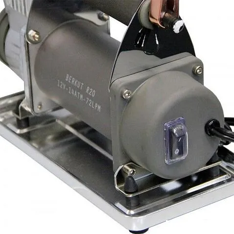 Автомобильный компрессор Беркут R20