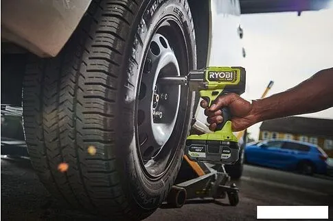 Гайковерт Ryobi RIW18X-0 5133004960 (без АКБ)