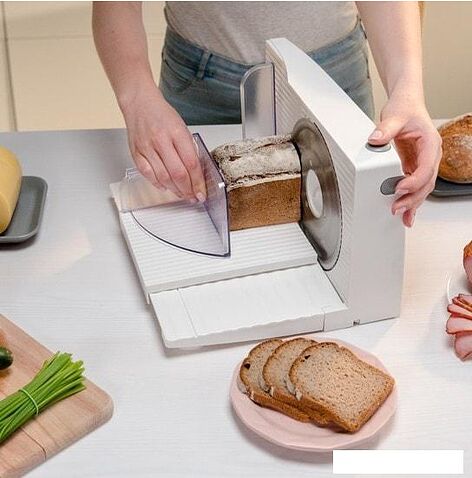 Ломтерезка Zelmer ZFS0916