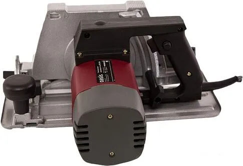 Дисковая пила Oasis PC-210